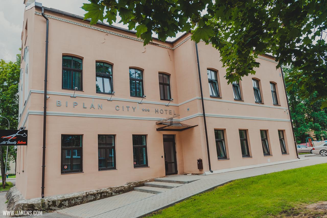 Biplan City Hotel Daugavpils Exterior photo